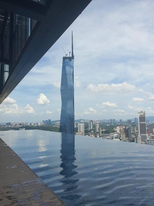 Infinity Pool/ Lucentia Bbcc, Near Lalaport, Pnb118, Klcc Apartment Kuala Lumpur Exterior photo