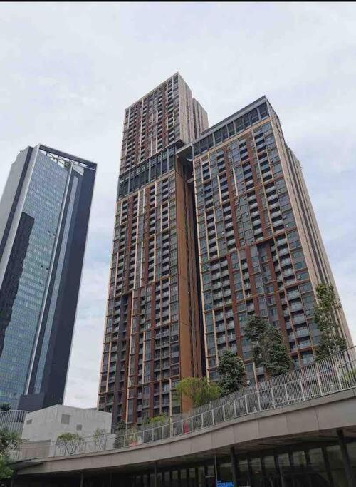 Infinity Pool/ Lucentia Bbcc, Near Lalaport, Pnb118, Klcc Apartment Kuala Lumpur Exterior photo